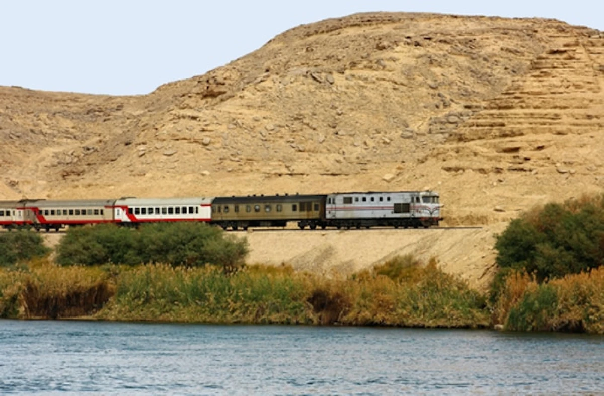 Circuito en tren por Egipto para estudiantes